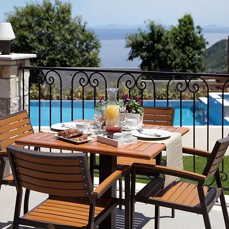 Otel Theta Pelion 4*