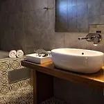 Theta Pelion Otel