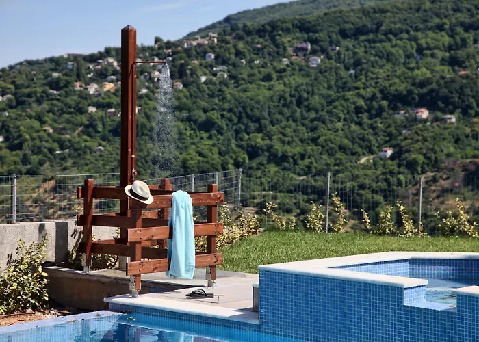 Theta Pelion Agios Dimitrios (Corfu)